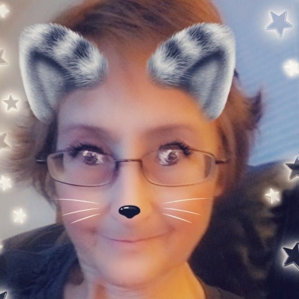 Meet your Posher, Renea